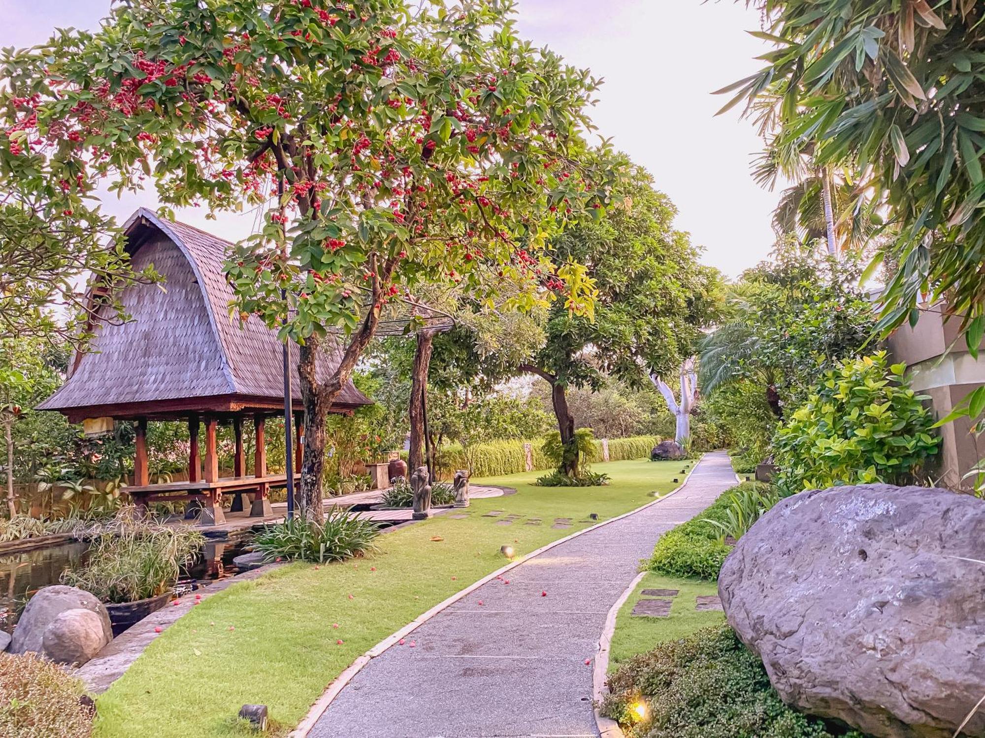 The Kasih Villas & Spa Seminyak Buitenkant foto
