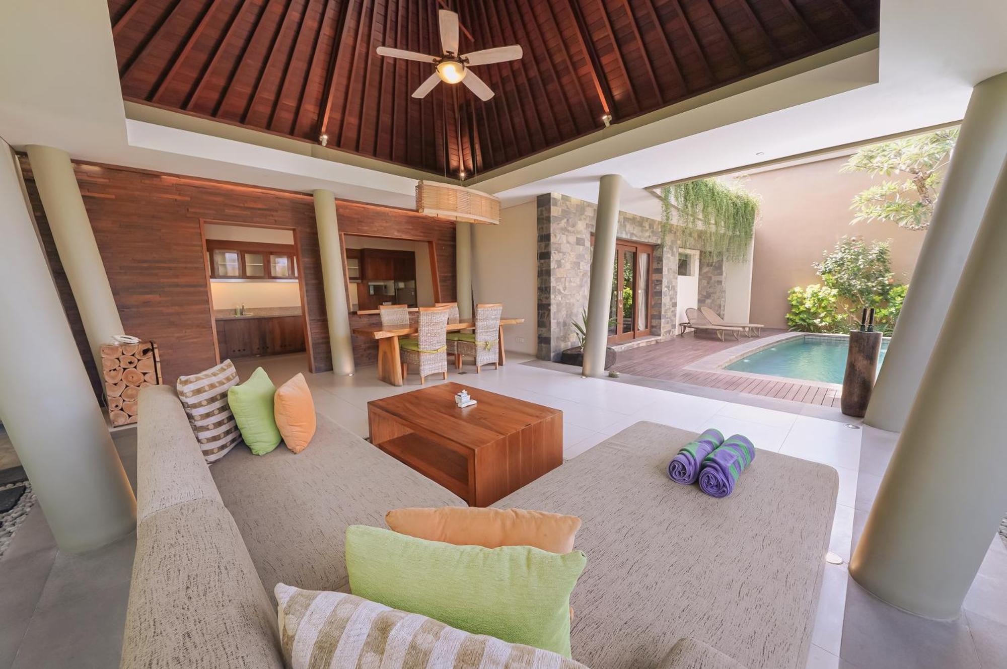 The Kasih Villas & Spa Seminyak Buitenkant foto