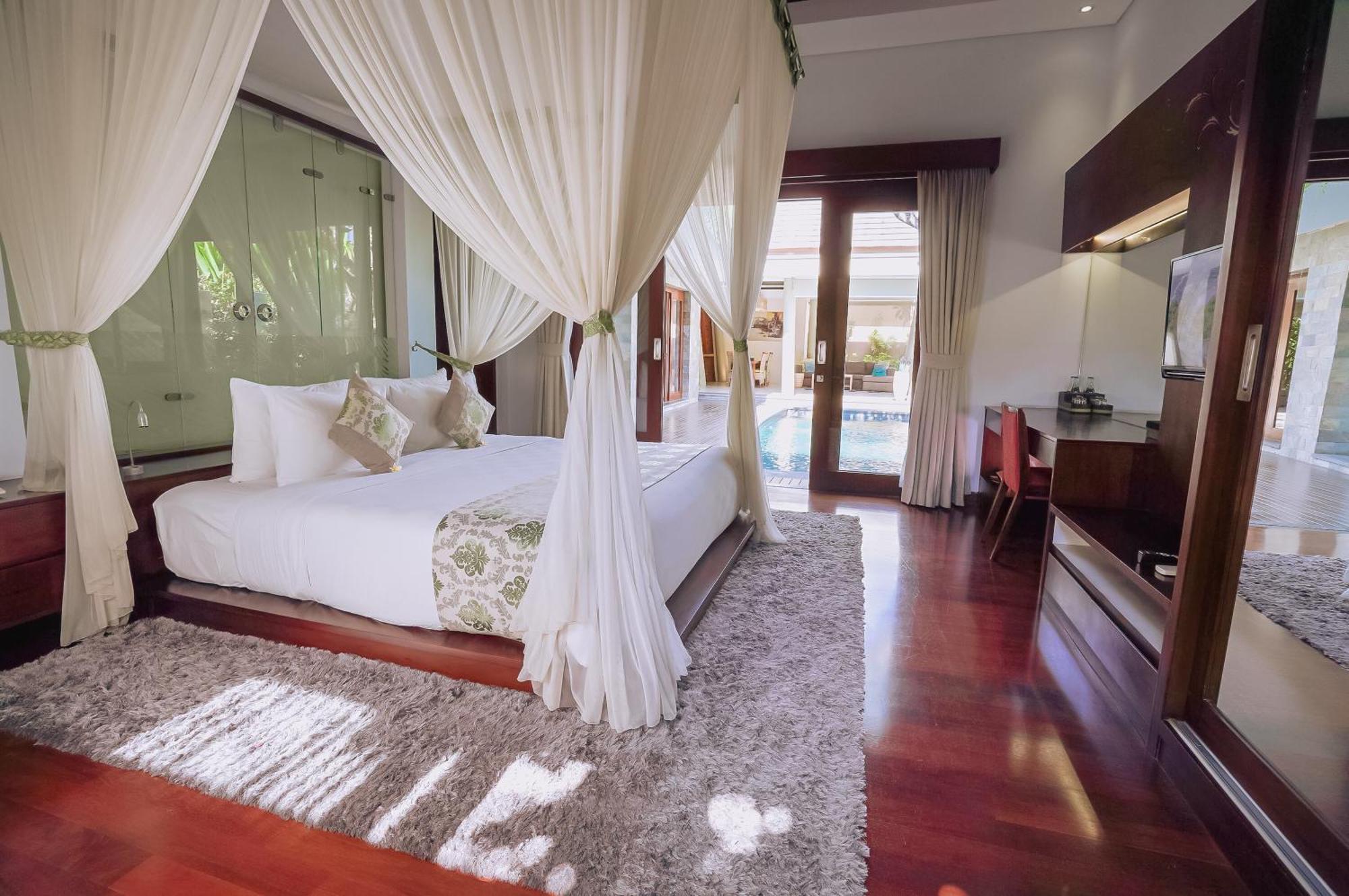 The Kasih Villas & Spa Seminyak Buitenkant foto
