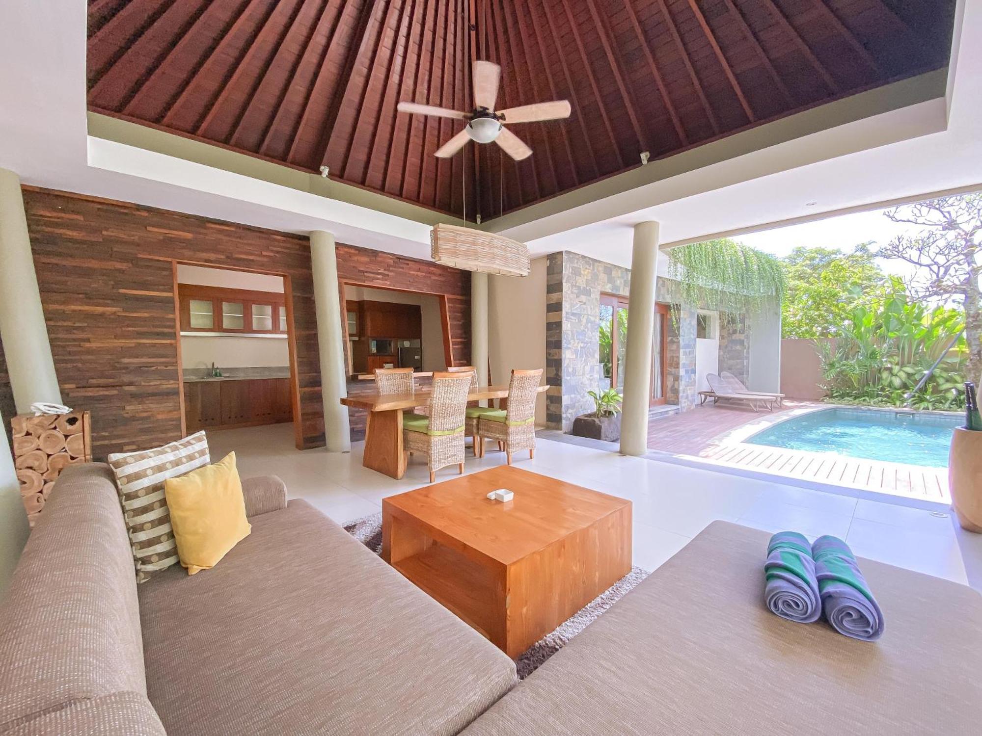 The Kasih Villas & Spa Seminyak Buitenkant foto