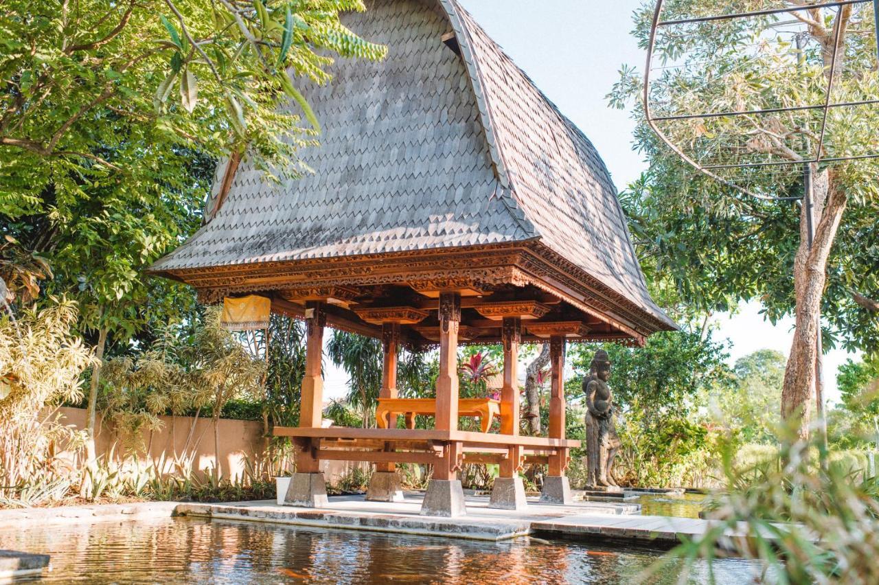 The Kasih Villas & Spa Seminyak Buitenkant foto